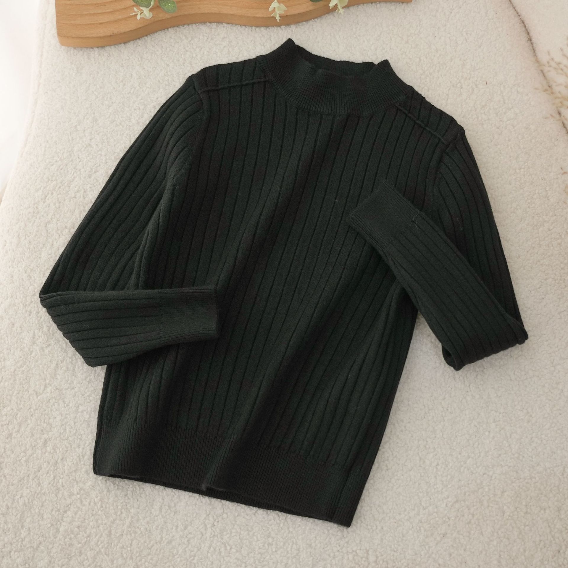 2025 otoño y invierno nuevo suéter de cuello medio alto para niños, hombres y mujeres con una camiseta de lana sólida