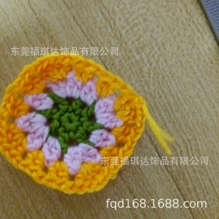Hand-Hook Wool Granny Lattice Pieces Hollow Hand-Hook Hand-Woven Hook Turban Hand-Hook Square Pocket