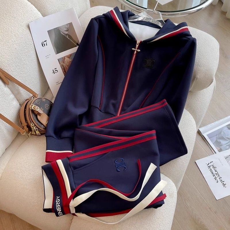 High-End Casual Sports Suit for Women Spring 2025 Autum New Fashionable European Hooded Sweatshirt Straight Pants Two-Piece Set High-End Casual Sports Suit for Women Spring 2025 Autum New Fashionable European Hooded Sweatshirt Straight Pants Two-Piece Set