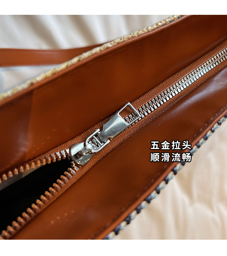 Bohemian hand-woven straw bag for women, large capacity 2025 new summer single-shoulder crossbody beach bag undefined