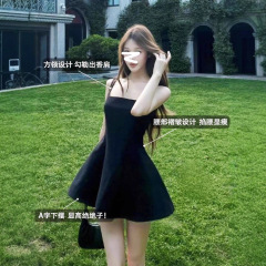 韩系黑色吊带连衣裙女2025夏日小洋裙千金绝美小裙子生日气质穿搭