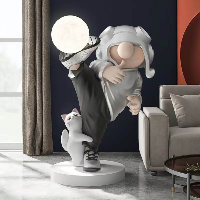 轻奢人物造型功夫男孩猪八戒客厅落地装饰台灯床头浪漫月球小夜灯