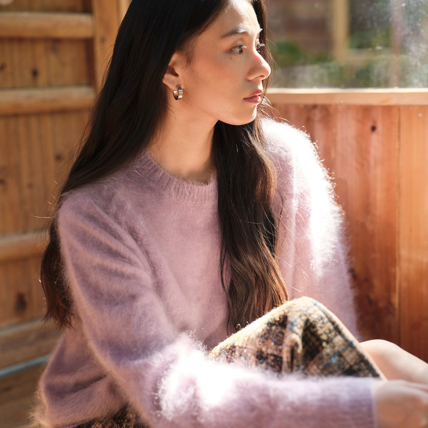 港米服饰/云雾感水洗拉绒技术_极简宽松圆领上衣羊毛羊绒毛衣女