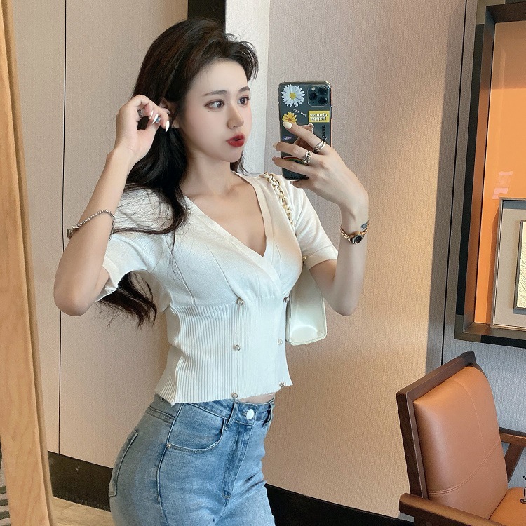 O1CN01AZ3L3y2J4b18tKU5M_!!2874