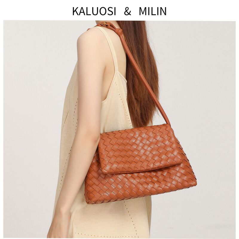 Cross-Border New Model Giorno Flip-Top Woven Bag, Fashionable Clutch Bag, Simple and Relaxed Casual Shoulder Crossbody Cloud Bag Cross-Border New Model Giorno Flip-Top Woven Bag, Fashionable Clutch Bag, Simple and Relaxed Casual Shoulder Crossbody Cloud Bag