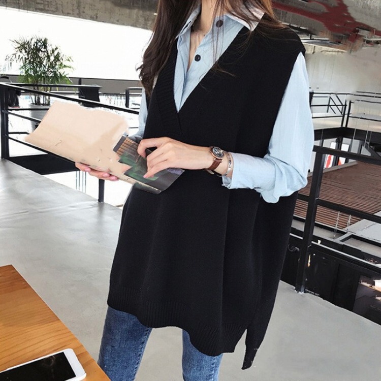V-Neck Sweater Vest Women's Korean-style Sleeveless Knitted Vest Simple College-style Loose Outer Wearing Stylish Vest