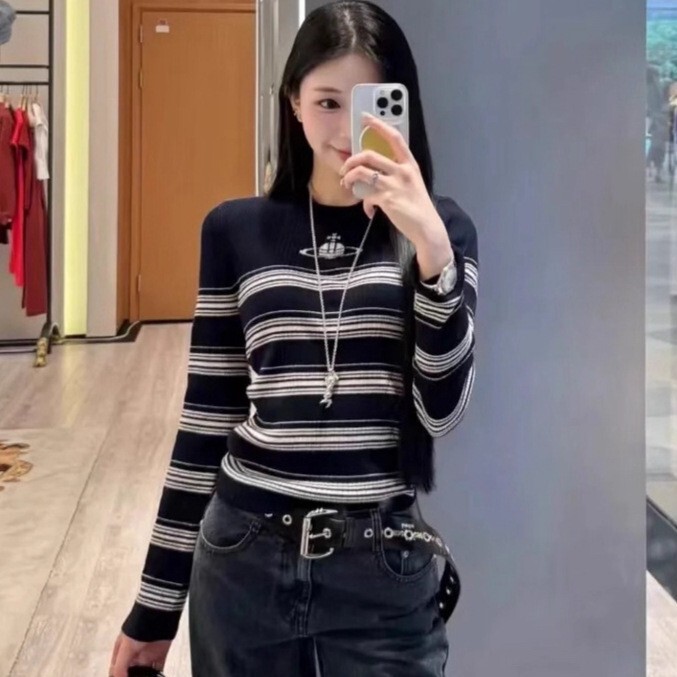 西太小土星条纹长袖圆领针织衫女春秋新款时尚简约百搭打底衫毛衣|undefined