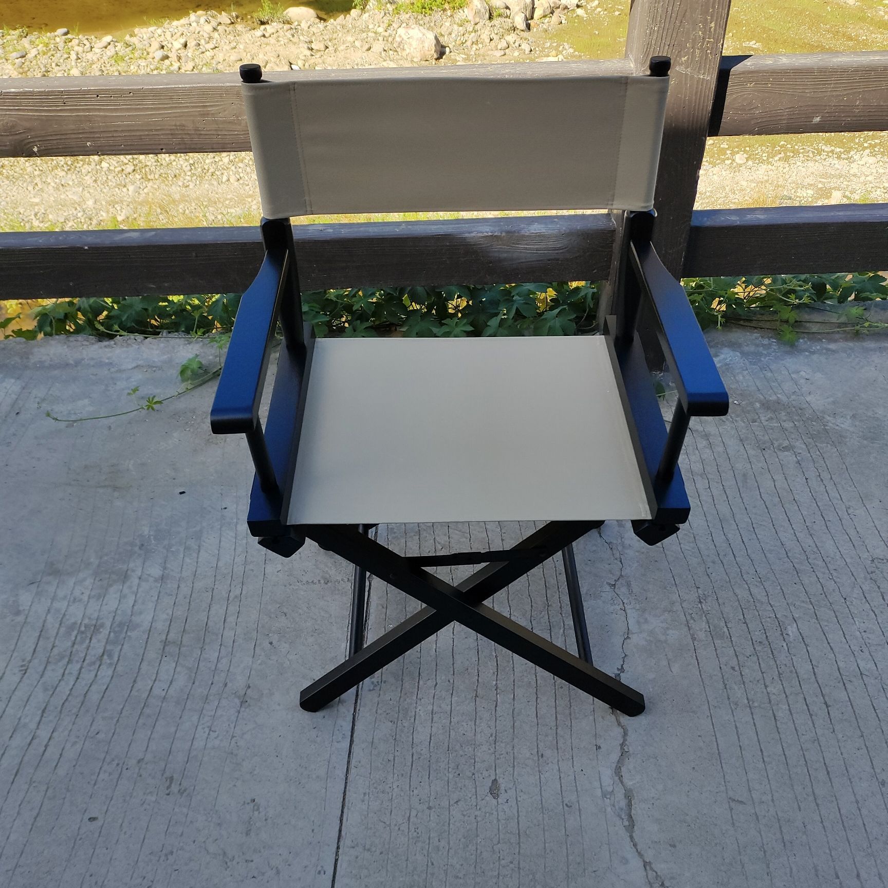 Silla de madera sólida silla de ocio silla de dormitorio silla de bar alto silla de fotos de red silla de empresa de exhibición de clavos taburete LOGO