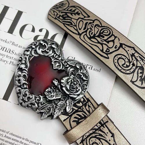 Punk-style Y2K spicy girl versatile gothic dark leather belt retro personalized floral heart belt for men and women