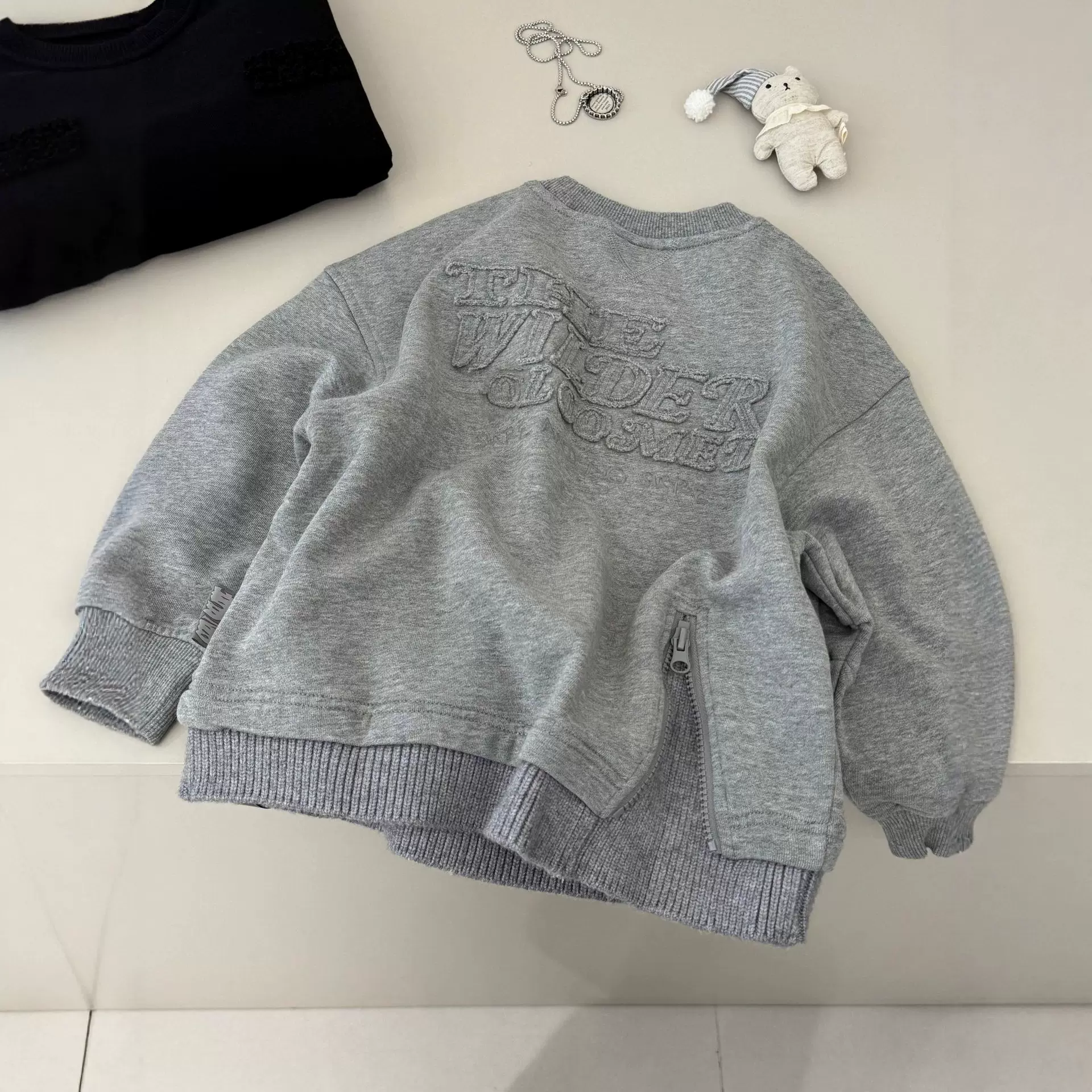 韩货童装帅气儿童卫衣2025新款男童秋季设计款女童长袖T恤上衣