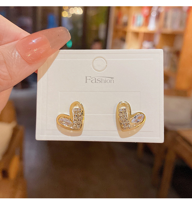 Fashion Heart Shape Copper Rhinestone Ear Studs