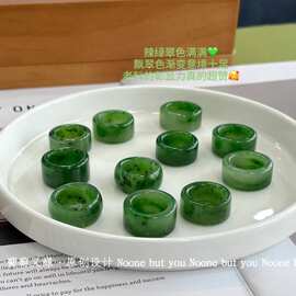 天然和田玉厂家直销戒指扳指大量现货高中低档水墨白绿玉石戒指指