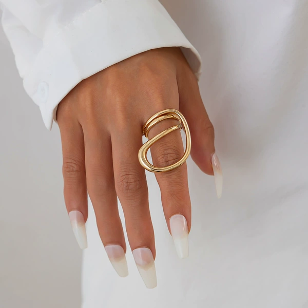 04 Ring light gold 0824