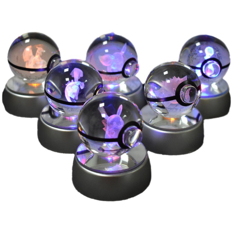 Ventas directas de fábrica transfronterizas Pokemon Pokemon Elfo Ball 3D Escultura interior Bola de cristal Animación Luz nocturna Personalización