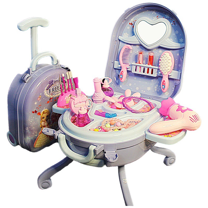 Juego de juego de casa transfronterizo Juguetes de tocador para niños Venta al por mayor Niña Jardín de infantes Maleta Juguetes de regalo de cumpleaños