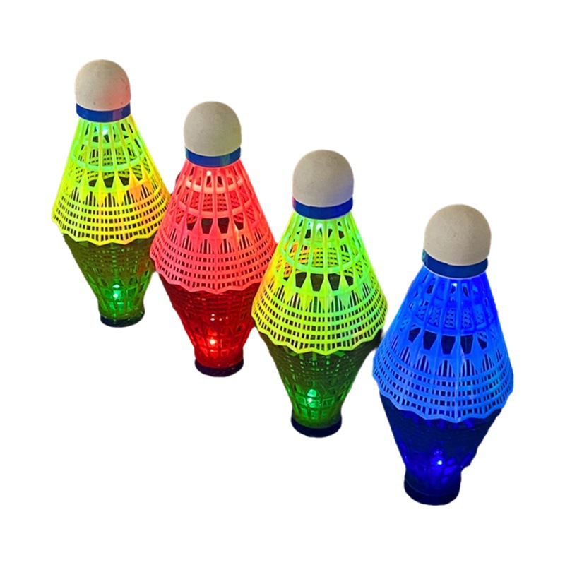 Boshika bádminton luminoso a prueba de viento de plástico Bola de nylon con luz LED noche bola luminosa entrenamiento al aire libre