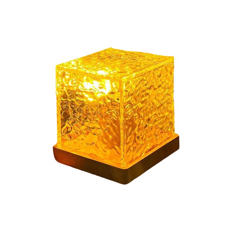 Internet celebridad rotación agua patrón noche luz creativa noche llama agua ondulación linterna dinámica lámpara de mesa