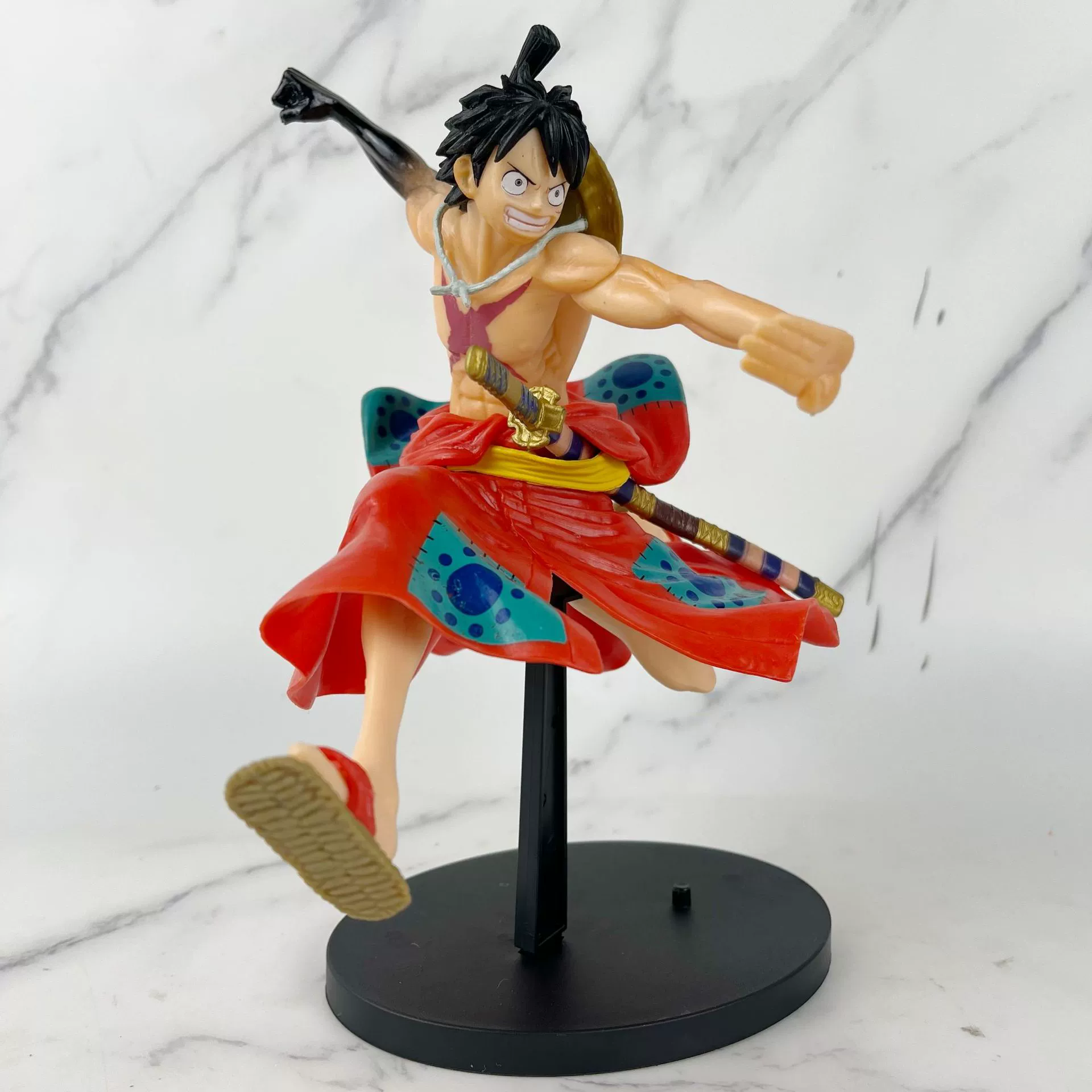 One Piece Бой мгновенно Луффи и Королевство Луффи и Сакура Доминирующий Доминирующий Каидо аниме модель