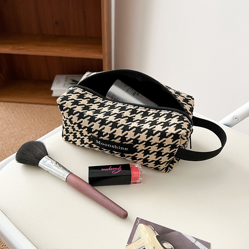 Houndstooth Large-Capacity Cosmetic Bag Ins Brush Storage Bag Travel Handbag Pencil Case Storage Travel Storage Essential