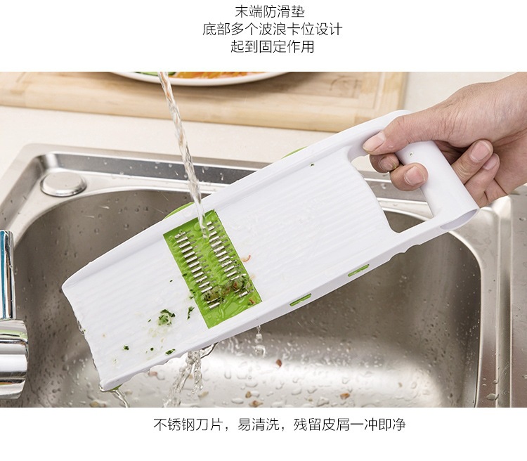 Multifunctional vegetable cutter, grater and slicer