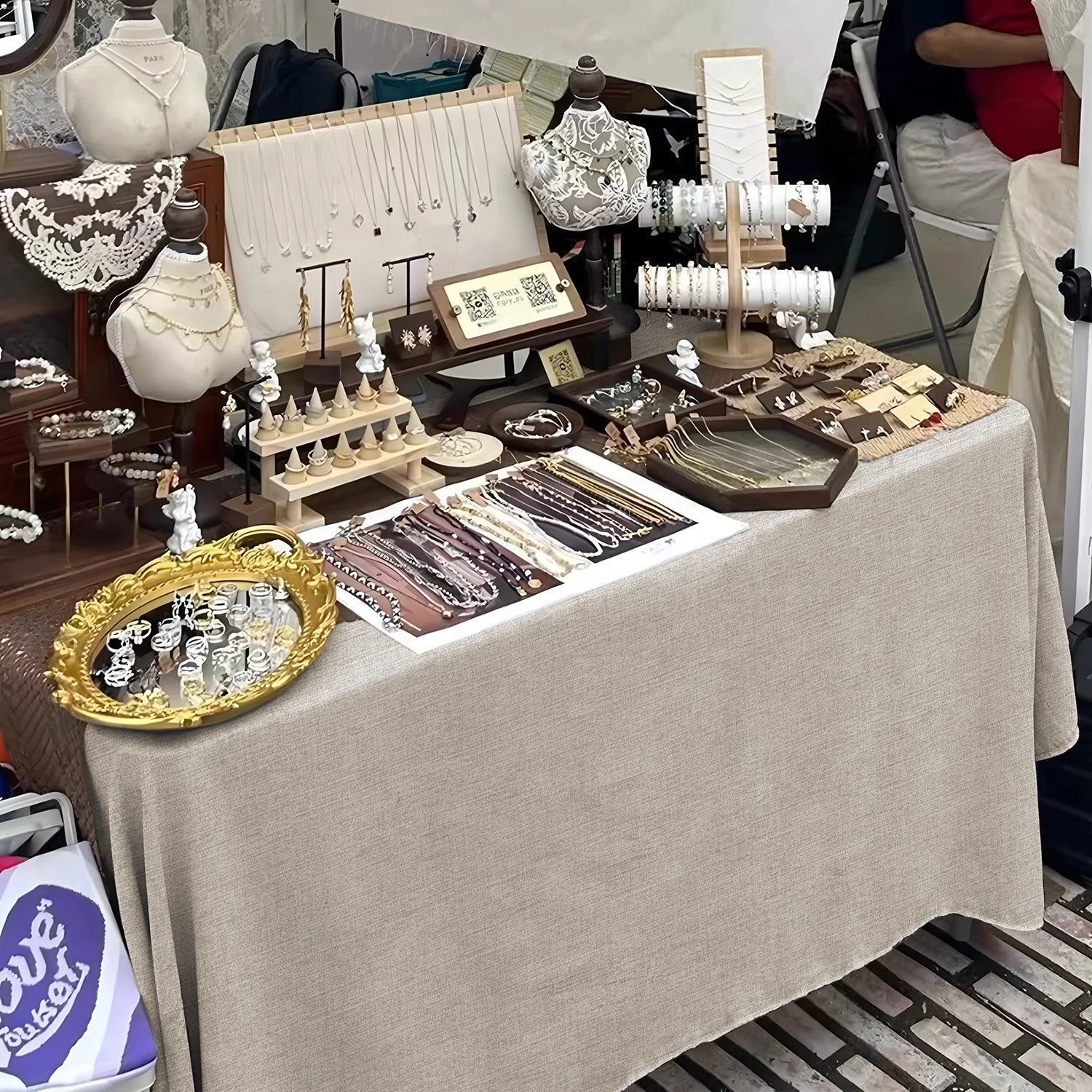 Beige Chinese-Style Cotton and Linen Tablecloth for Stall Setup, Suitable for Jewelry Live Broadcasts, Bracelet Display, and Creating an Ambiance for Jewelry Presentation