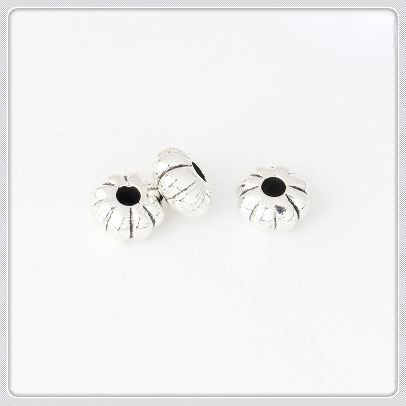 Venta al por mayor de aleación chapado en oro Cuentas planas espaciador hecho a mano cuentas de melón de plata bricolaje accesorios de joyería cuentas sueltas