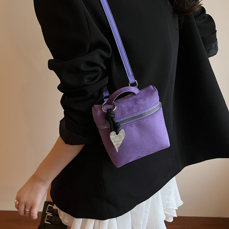 Bolso de moda coreano 2025 verano nuevo bolso femenino textura esmerilada bandolera mini amor bandolera marea