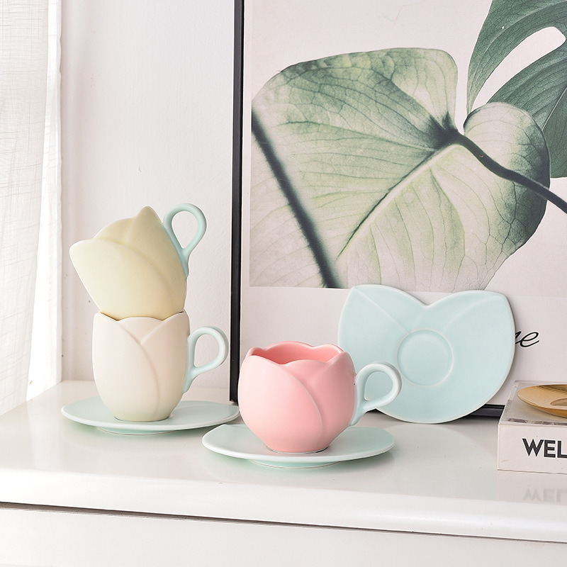 Ins Vintage Tulip Coffee Cup High Color Value Exquisite Flower Mug Afternoon Tea Ceramic Cup and Saucer Set Ins Vintage Tulip Coffee Cup High Color Value Exquisite Flower Mug Afternoon Tea Ceramic Cup and Saucer Set