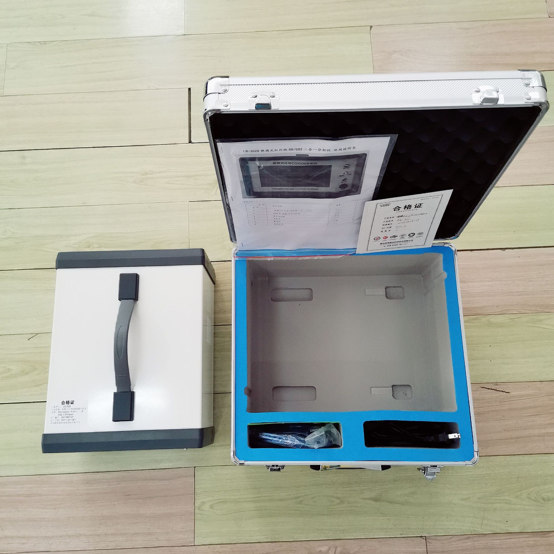 LB-3020红外CO和CO2分析仪 (12)