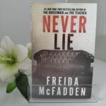 不要说谎 弗雷达 麦克法登 Never Lie 英文原版 Freida McFadden