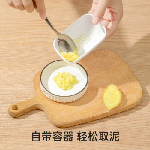 Manual grinder garlic masher household ginger garlic grater plastic kitchen vegetable food supplement masher garlic masher