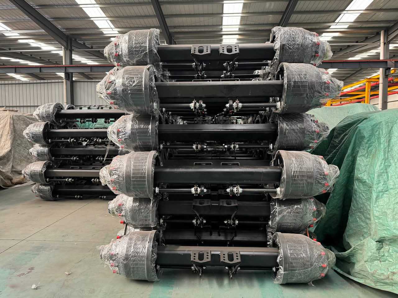 Manufacturer Produces and Supplies 12T14T16T Trailer Axles, American and German Style Axles, Semi-Trailer Axle Assemblies