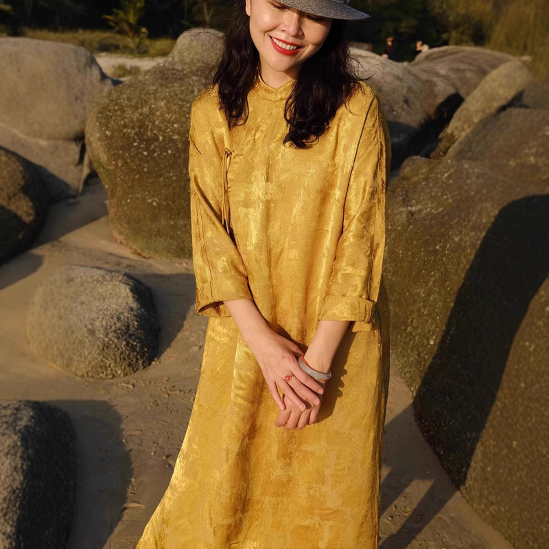 Spring and Summer Cotton Linen Silk Jacquard New Chinese Style Low Collar Slant Placket Shoulder Gown dress Long Sleeve Cheongsam