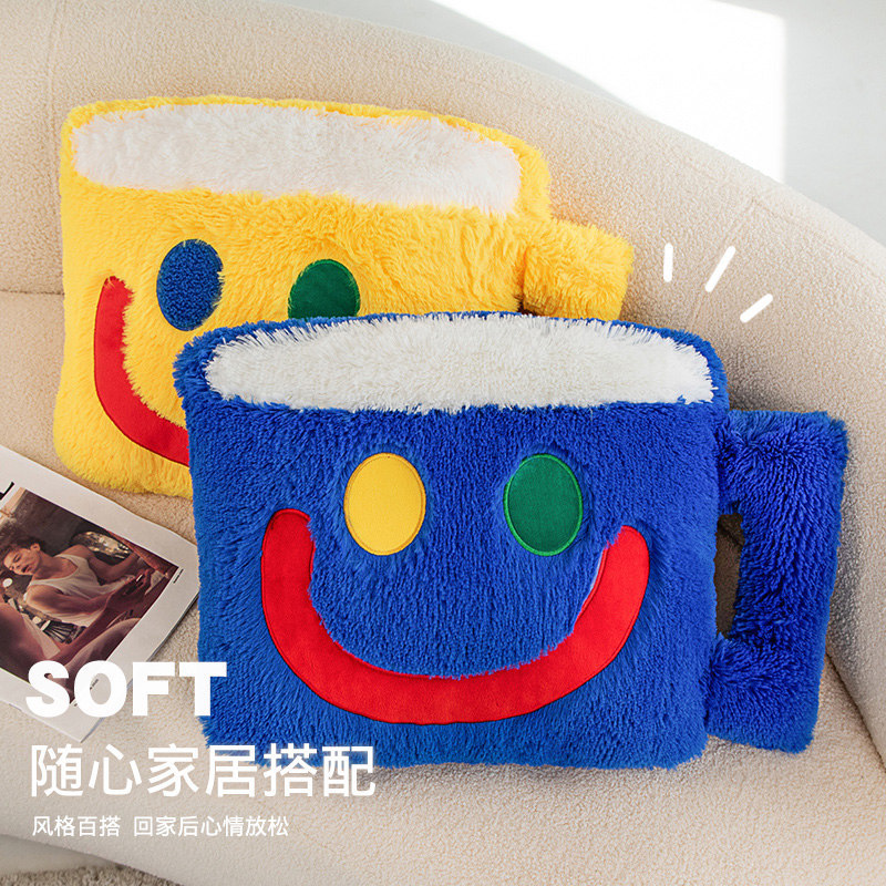 INS estilo cara sonriente taza de café almohada sofá cama cojín taza de té cojín de peluche juguete regalo de cumpleaños para compañeros de clase