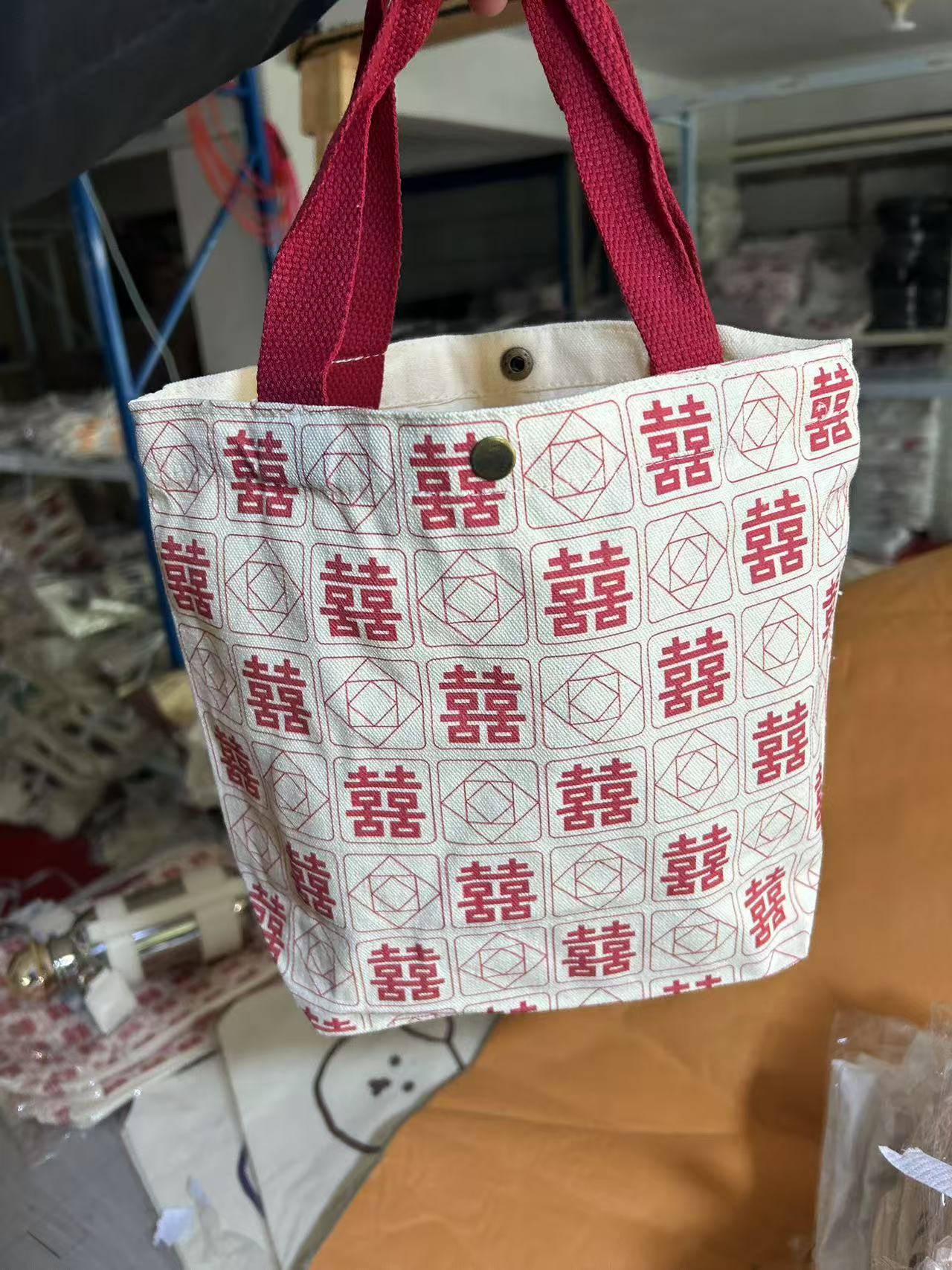 가로 버전 - 중국어 빨간색 Xi (인쇄된 버클 스타일; 가로 버전 - 27*22*10---세로 버전 - 25*27*10