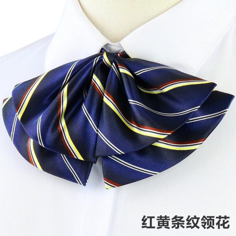 빨간색과 노란색 줄무늬 나비 칼라 꽃