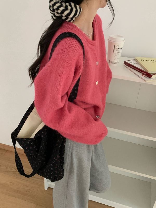软糯温柔风精致纽扣针织开衫女2025秋季新款宽松休闲百搭毛衣外套|undefined