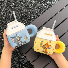 猫とネズミヨーグルトセラミックマグカップ高颜値ストロー寮用コーヒーカップかわいいクリエイティブ女子カップ