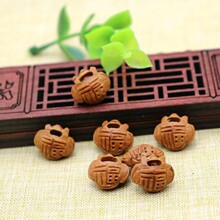 新款龙纹核雕潍坊毛桃胡篮筐宝宝手链diy儿童吊坠福锁马羊吊坠