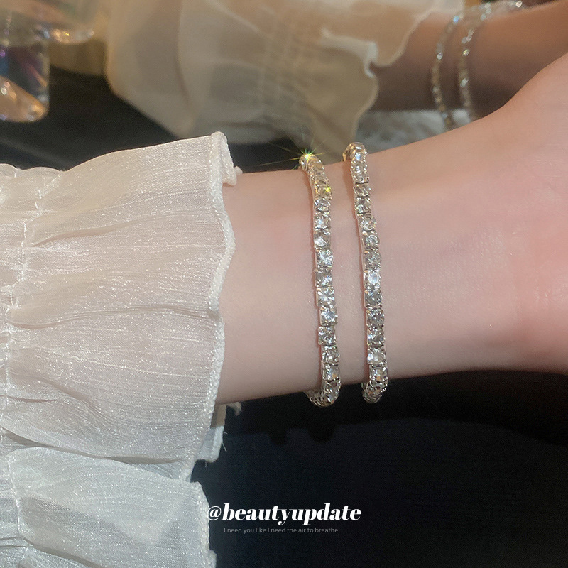 Corea del Sur garra diamante pulsera elástica luz lujo diseño versátil pulsera simple nicho estrellado pulsera joyería