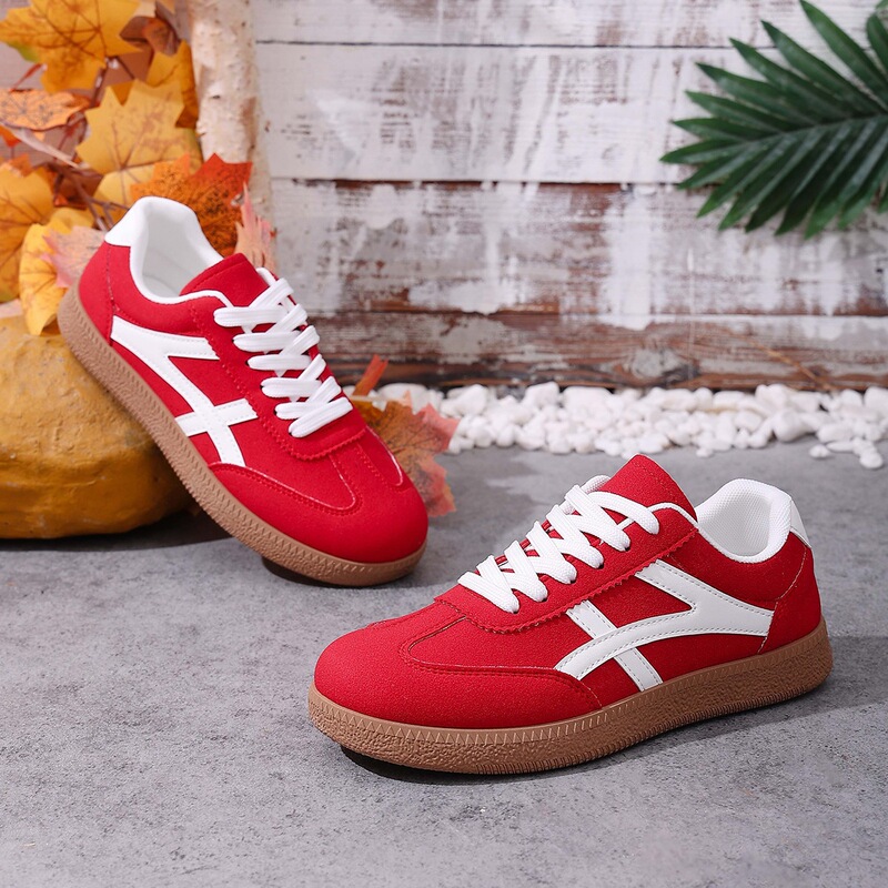 2026 New Casual White Sneakers Retro German Training Shoes Women's Versatile Lace-Up Soft-Soled Comfortable Casual Walking Shoes