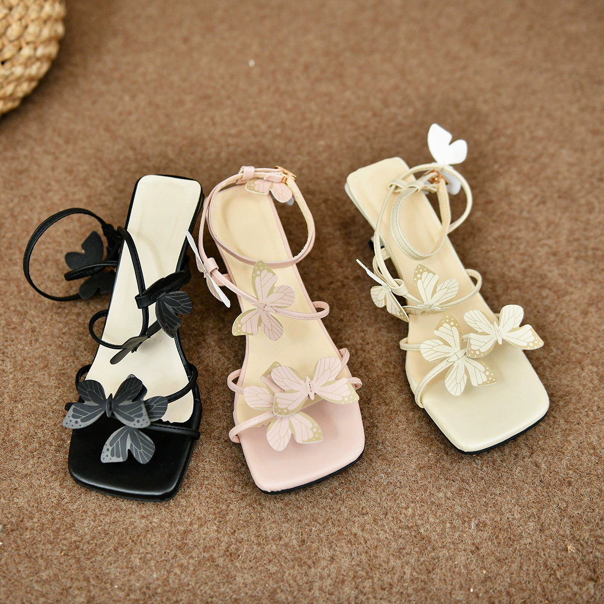 2024 Летние новые сандалии на каблуках