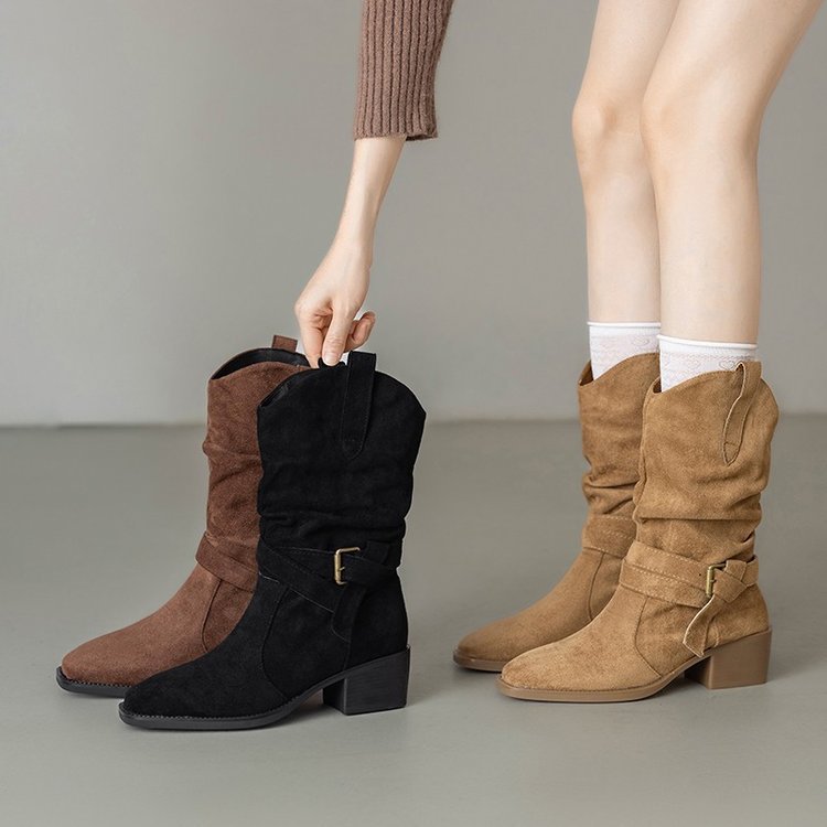 Botas de pila de gran cilindro para mujeres 2026 invierno nuevas botas cortas con botas de calentamiento de terciero botas Martin botas de talón medio grueso zapatos de mujer image 5
