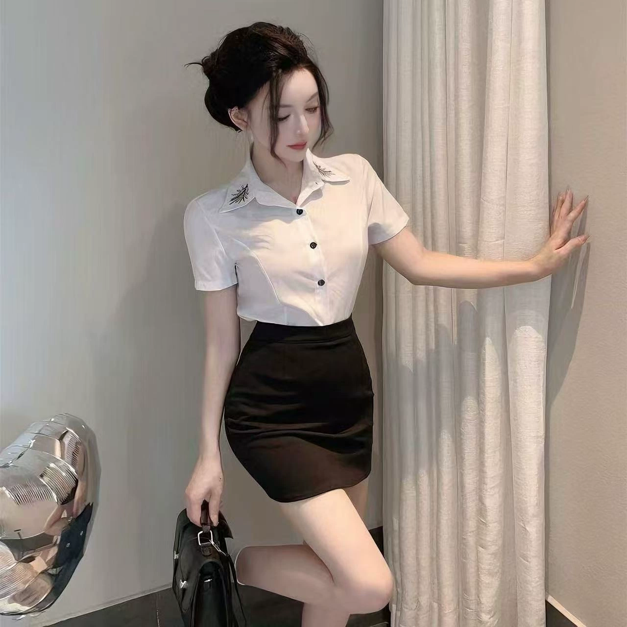 2025 новая профессиональная рубашка женская летняя универсальная однотонная рубашка рабочая одежда для педикюрщика сексуальная юбка 2225