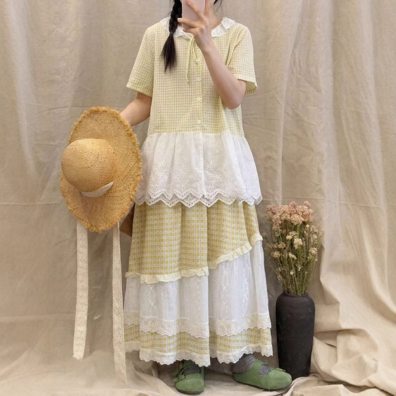 Plus-Size Forest-Style Yellow Plaid Doll-Collar Short-Sleeve Shirt for Women, Summer Pure Cotton Loose Fit, Flattering Lace Splicing, Sweet Style