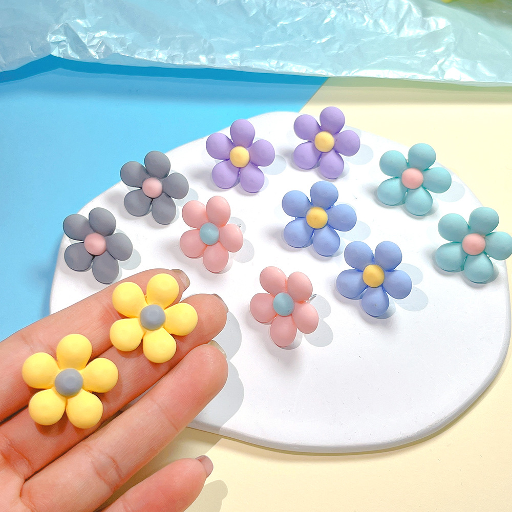 Ear Studs Classification Sweet Flower Resin Women's Ear Studs