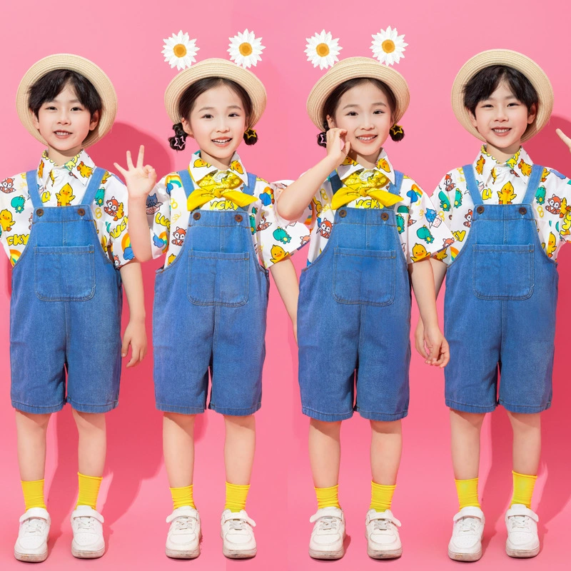 Детские костюмы для выступлений, спортивные игры, форма для занятий черлидингом, комбинезоны, рубашки с маленькими желтыми утками, танцевальные представления в детском саду.