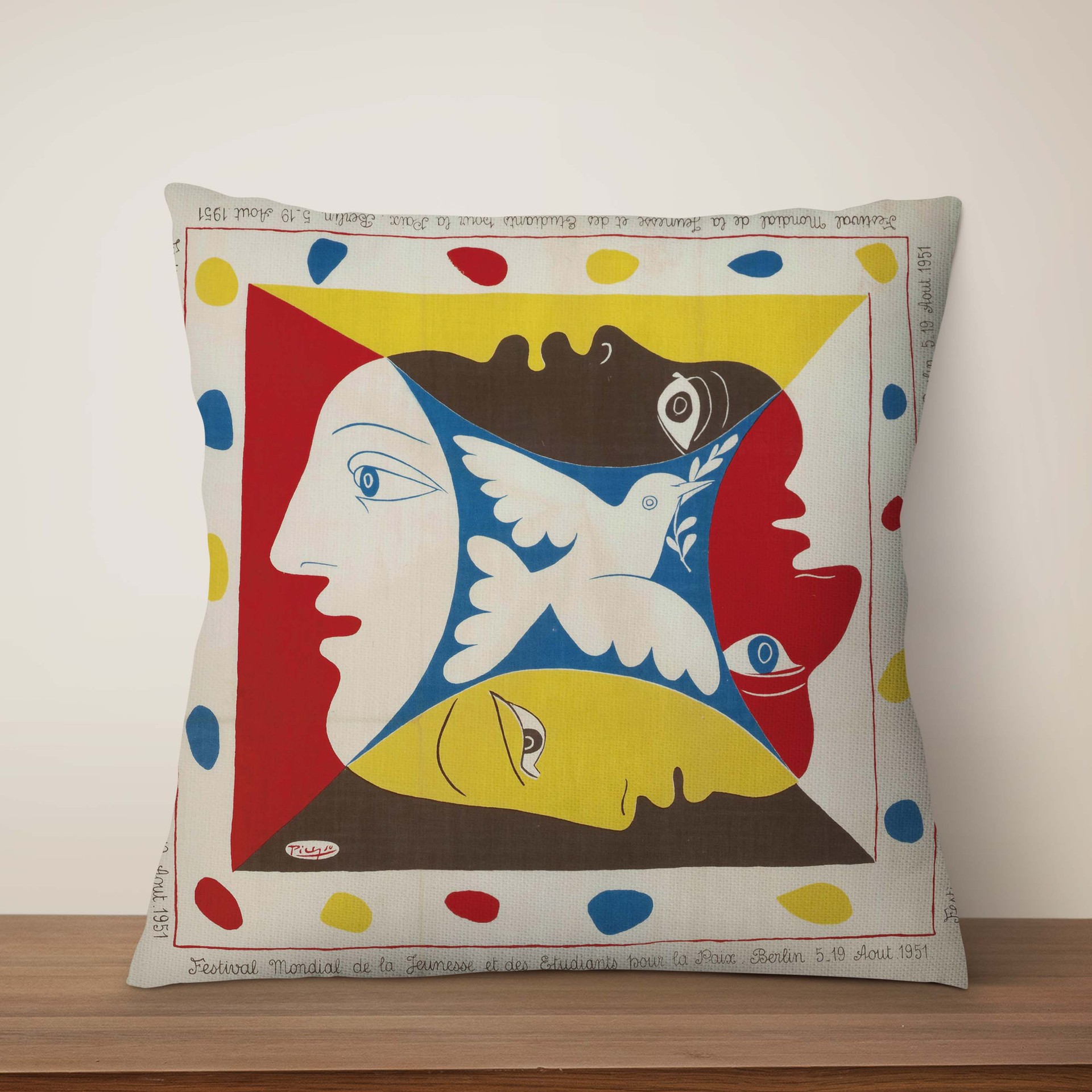 Picasso inspireeritud kunstiline viskepadi