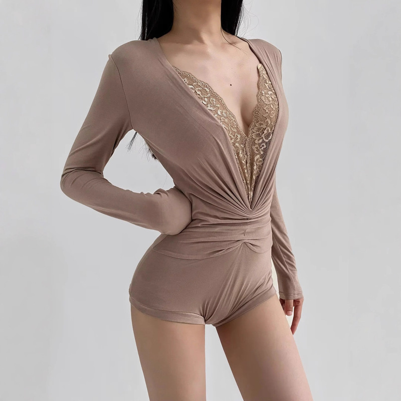 European and American Hot Girl Style Design Waist-Cinching Lace Splicing Right Shoulder T-Shirt V Neck One-Piece Bottoming Shirt Top Cross-Border Export