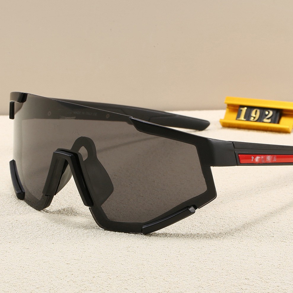2026 New P-brand European and American fashion sports style cycling protective sunglasses for men and women, large frame with integrated lenses
